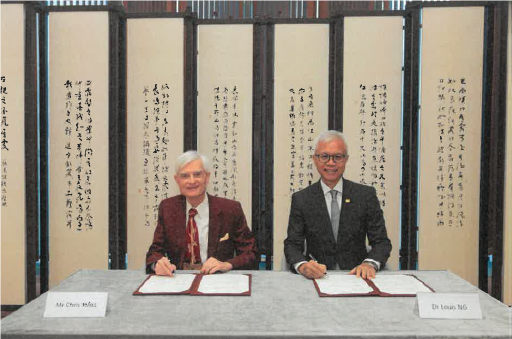 World-Class Collector, Chris Hall donates entire Chinese textile collection to Museum in Hong Kong